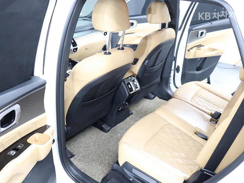 2021 - kia sorento