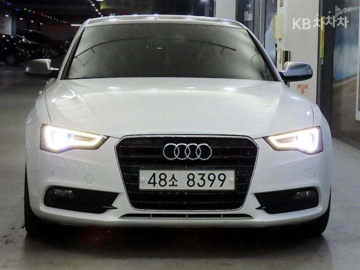 Audi A5 NEW 35 TDI Quattro Sportback 8TA 3