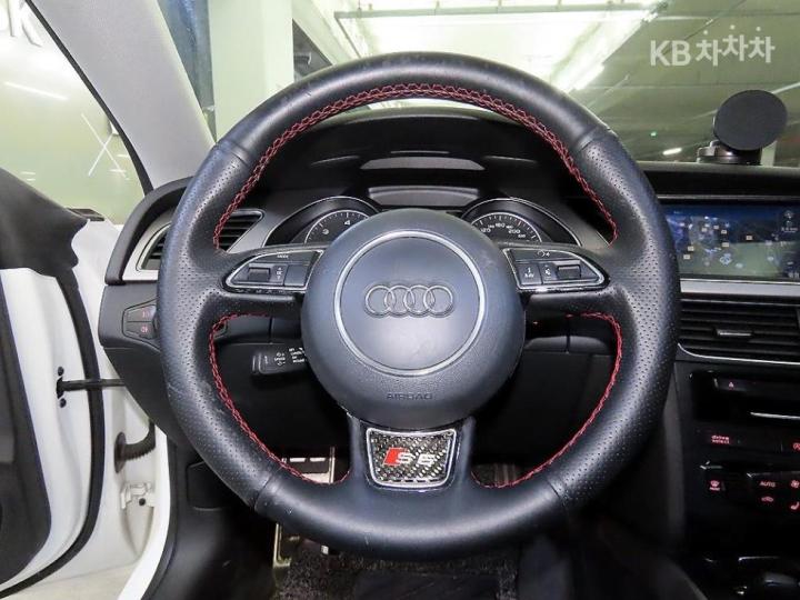 Audi A5 NEW 35 TDI Quattro Sportback 8TA 9