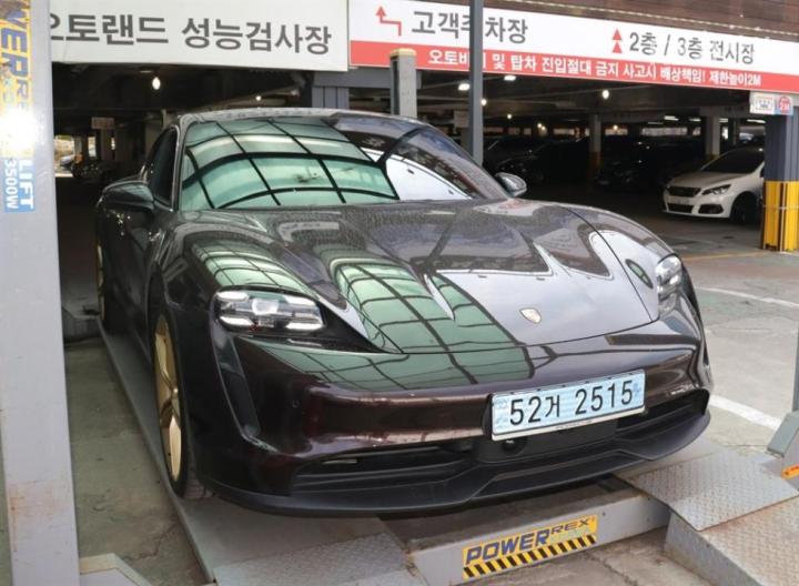 차량 이미지