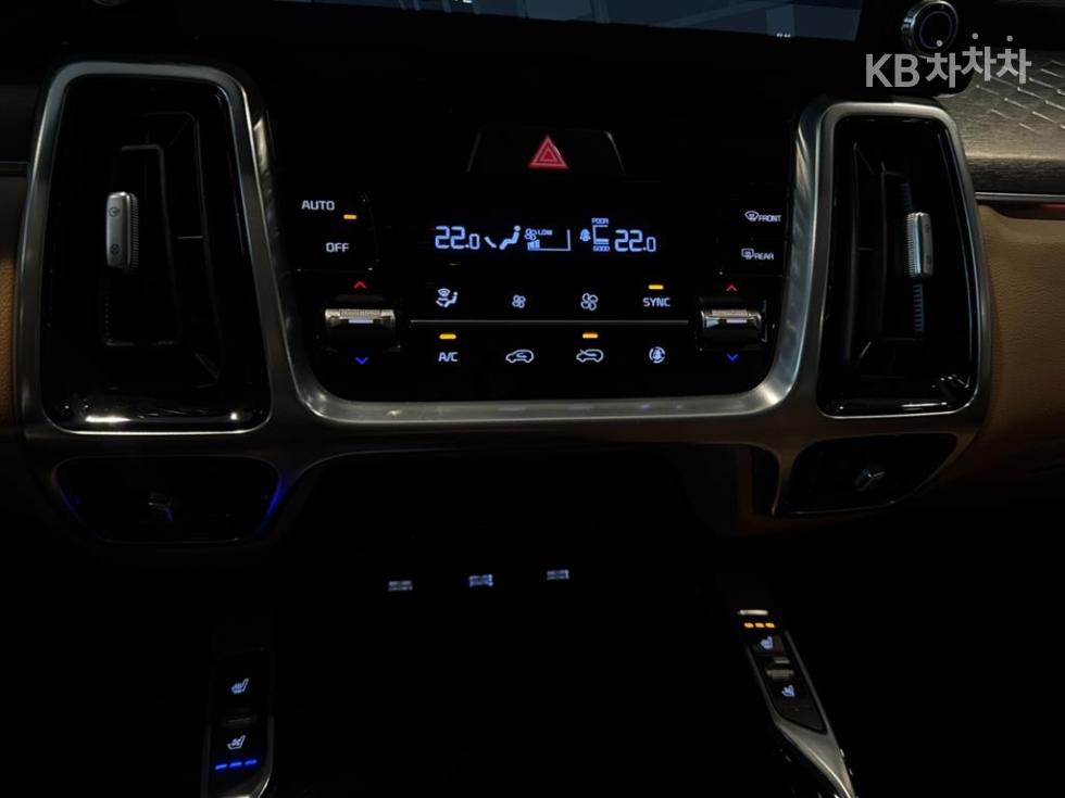 2022 - kia sorento