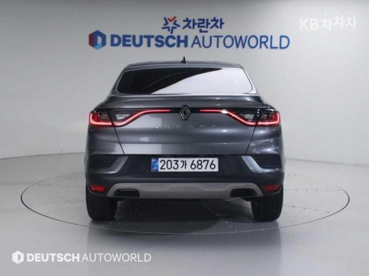 Renault Arkana 1.6 GTe Iconic 5