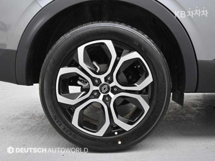 Renault Arkana 1.6 GTe Iconic 6