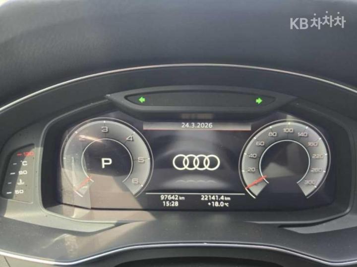 Audi A6 C8 40 TDI Base Type 8