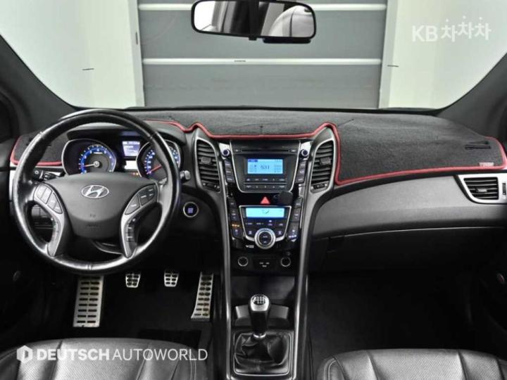 Hyundai i30 New 2.0 GDi Dspec A/ T 8