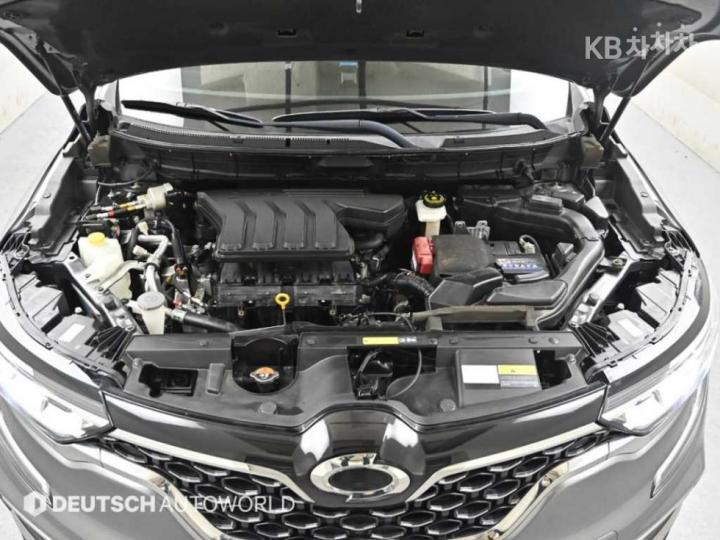 Renault QM6 2.0 LPe 2WD LE 7