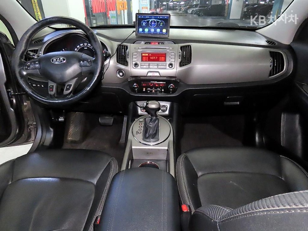 2014 - kia sportage