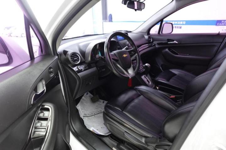 Chevrolet Orlando LPG LTZ Premium 9