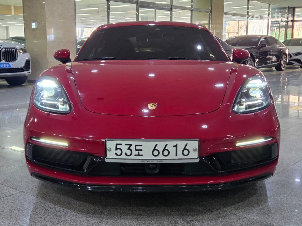 2019 Porsche (718) photo