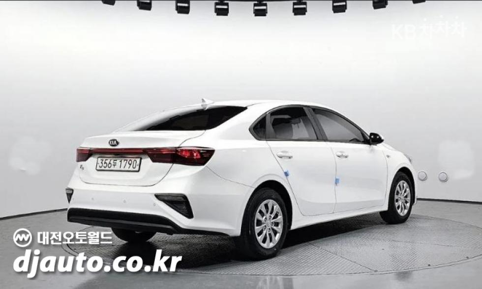 2021 - kia k3