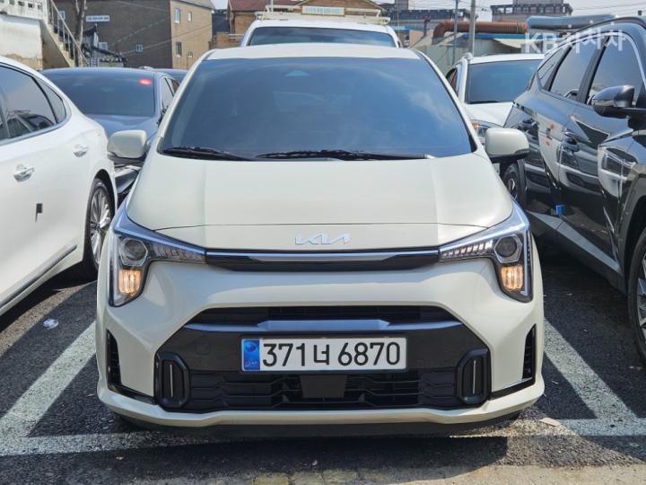 Kia Morning JA 1.0 Gasoline Signature 3