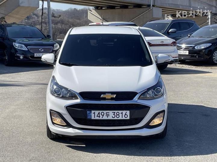 Chevrolet Spark LT Base Type