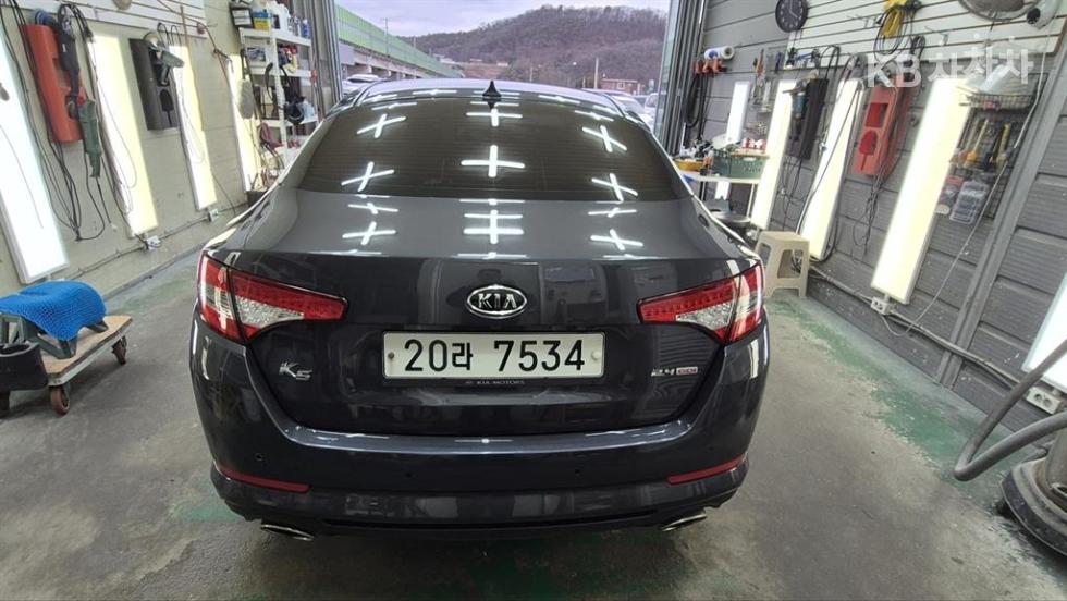 2011 - kia k5