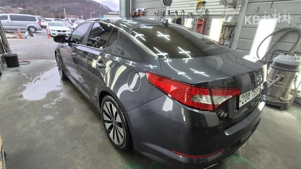 2011 - kia k5