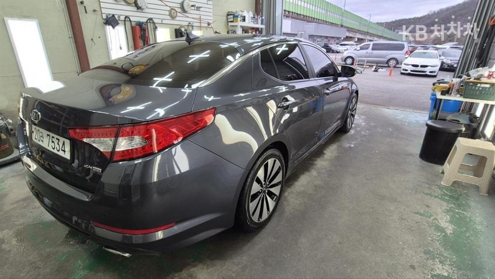2011 - kia k5