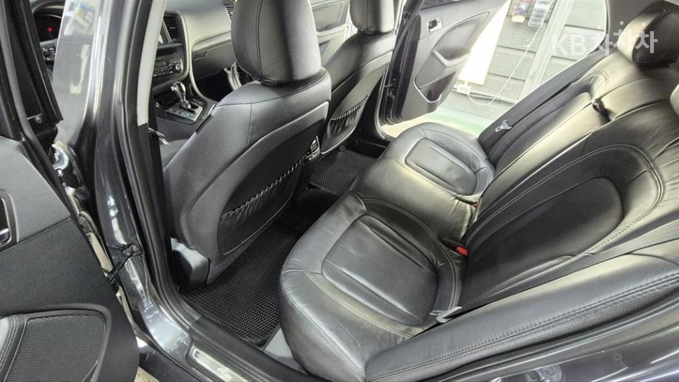 2011 - kia k5