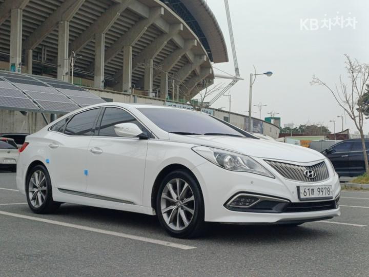 Hyundai Grandeur HG HG240 Modern 2
