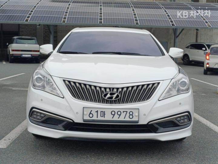 Hyundai Grandeur HG HG240 Modern 3