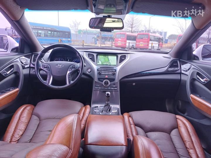 Hyundai Grandeur HG HG240 Modern 9