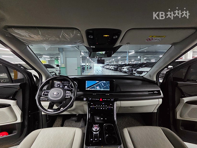 2021 - kia carnival
