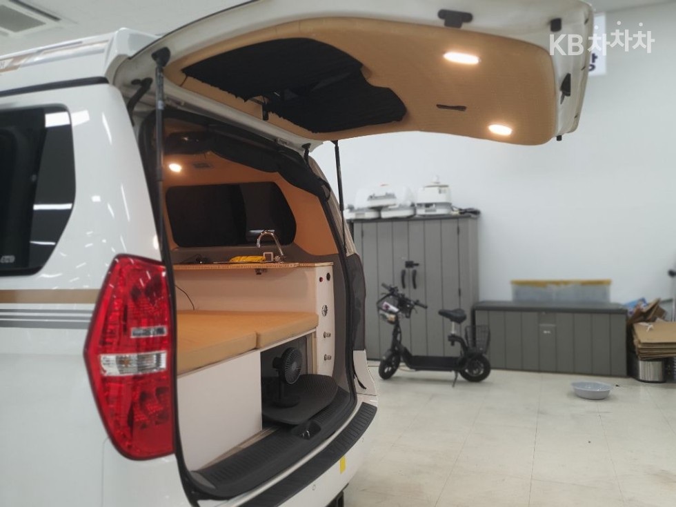 Hyundai Starex — miniaturë 24