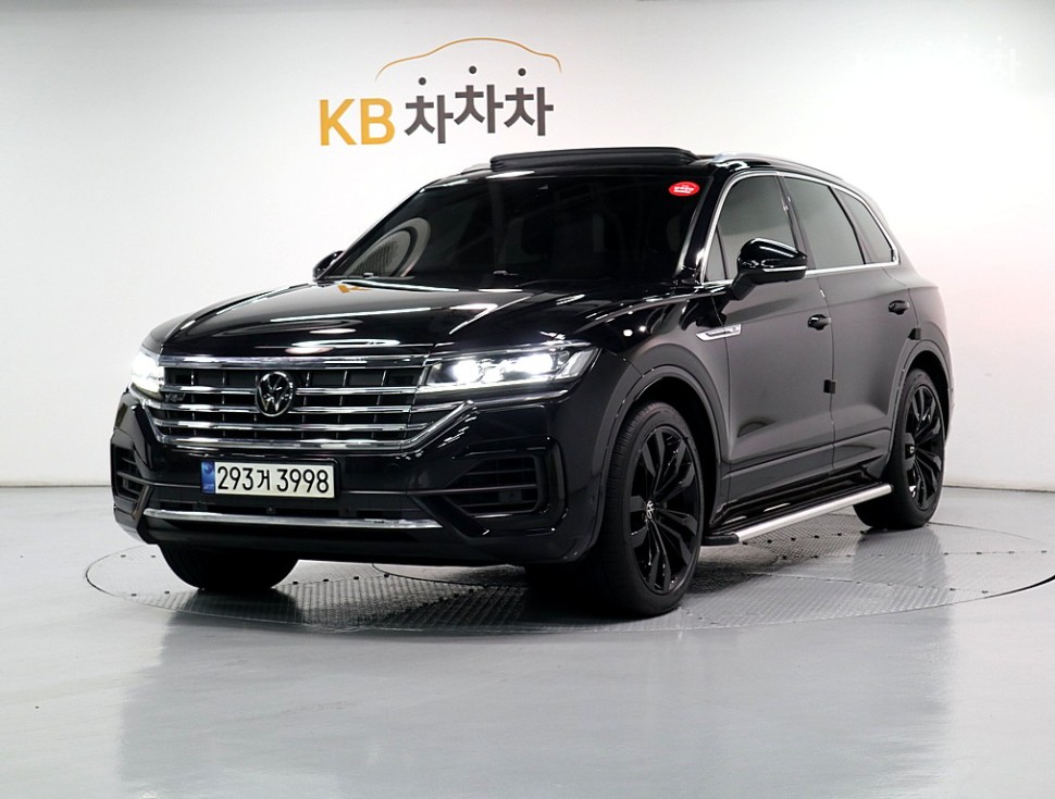 Volkswagen 투아렉 3세대 3.0 TDI R-Line - фото 1