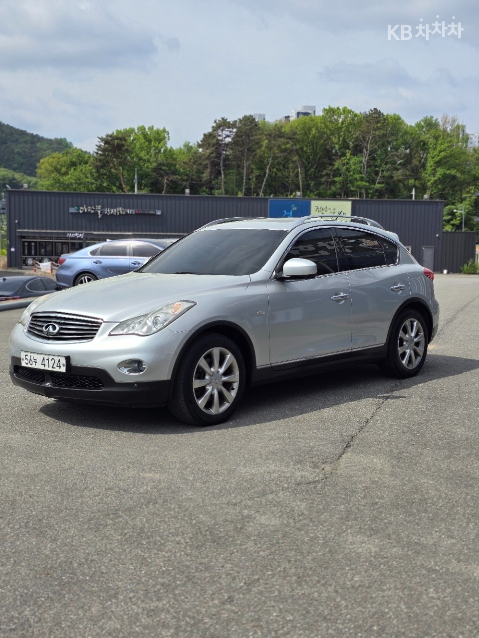 Infiniti EX — miniaturë 2