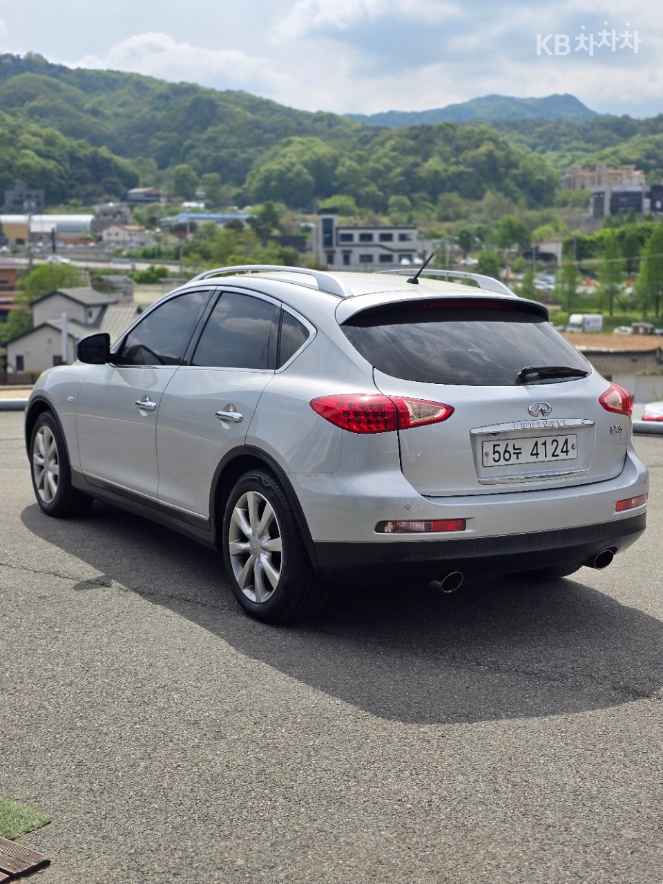 Infiniti EX — miniaturë 4