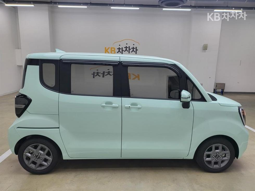 2024 - kia kia