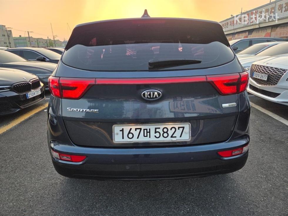 2016 - kia sportage