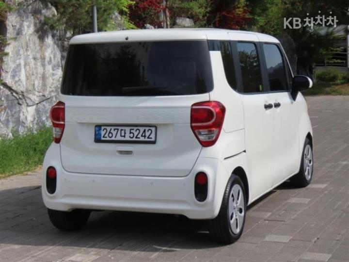 Kia Ray Van 1.0 Gasoline Van Prestige 4
