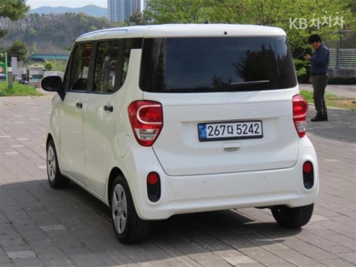 Kia Ray Van 1.0 Gasoline Van Prestige 5