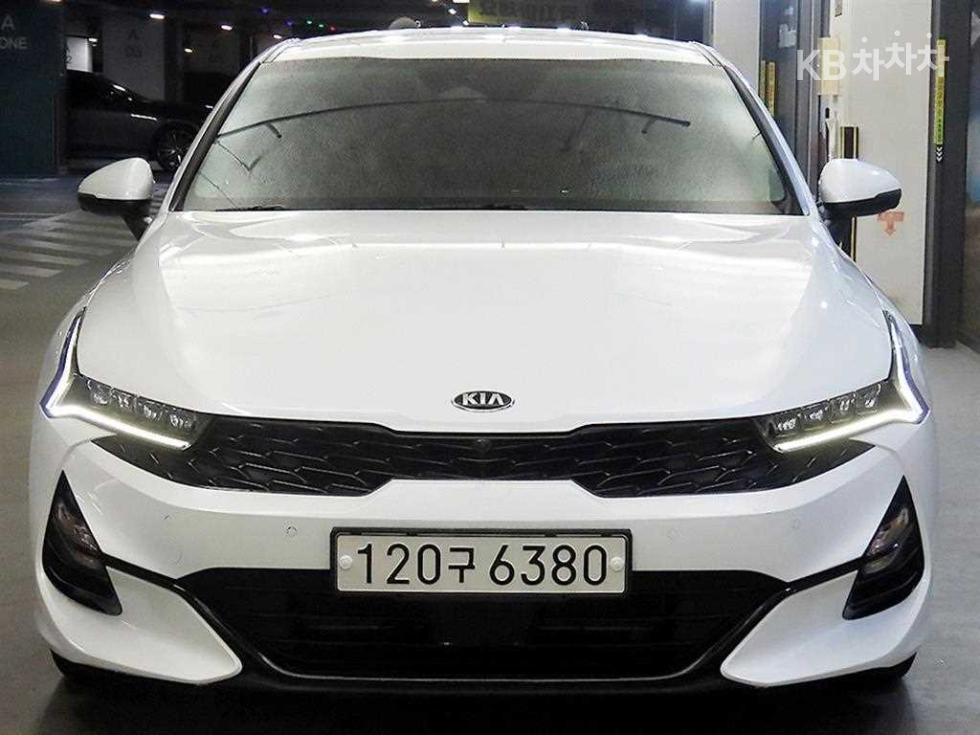 2021 - kia k5