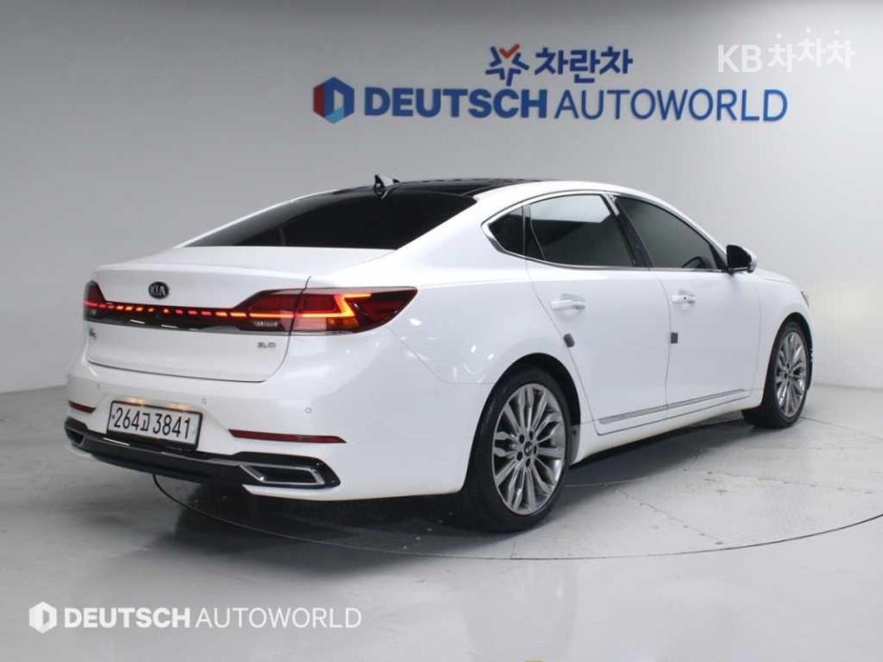 2020 - kia k7