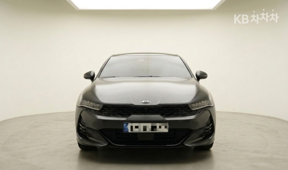 2021 - kia k5