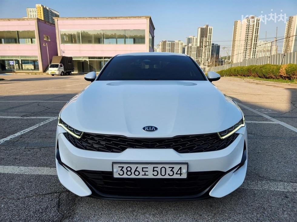 2021 - kia k5