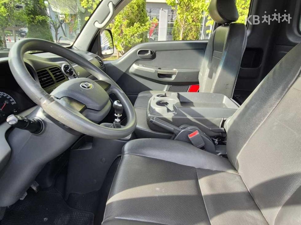 2013 - kia bongo iii