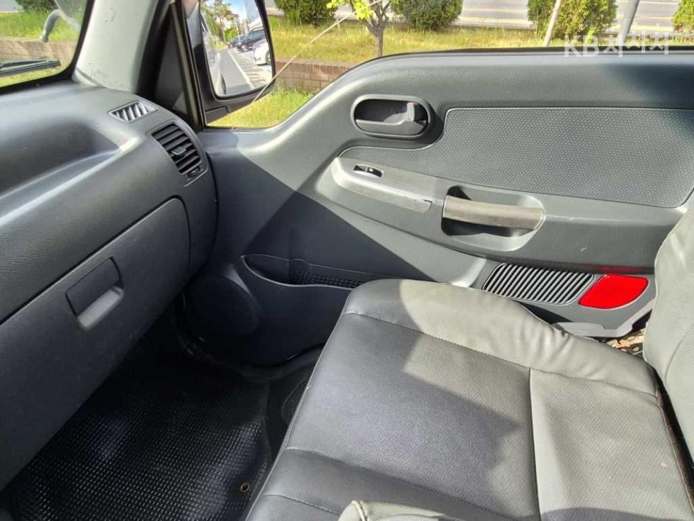 2013 - kia bongo iii