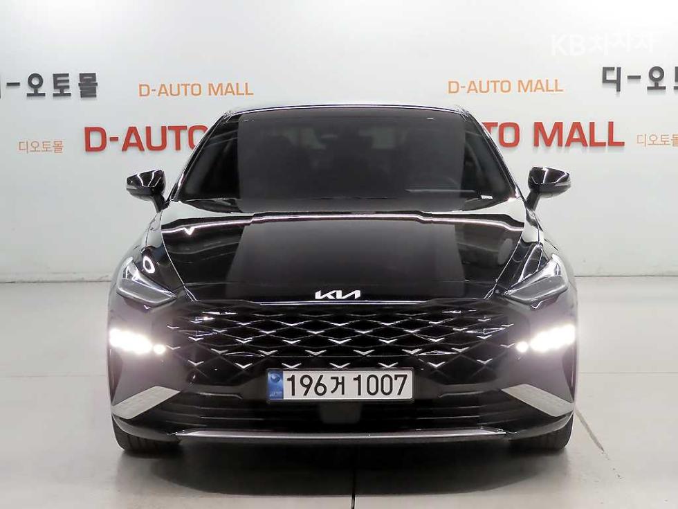 Kia K8 — miniaturë 2