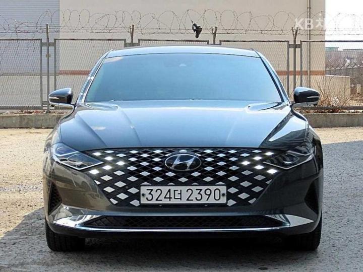 Hyundai Grandeur LPi 3.0 — foto 1