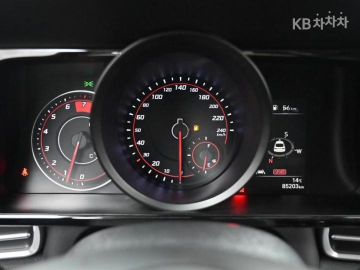 Hyundai Avante CN7 1.6 Gasoline Modern 9