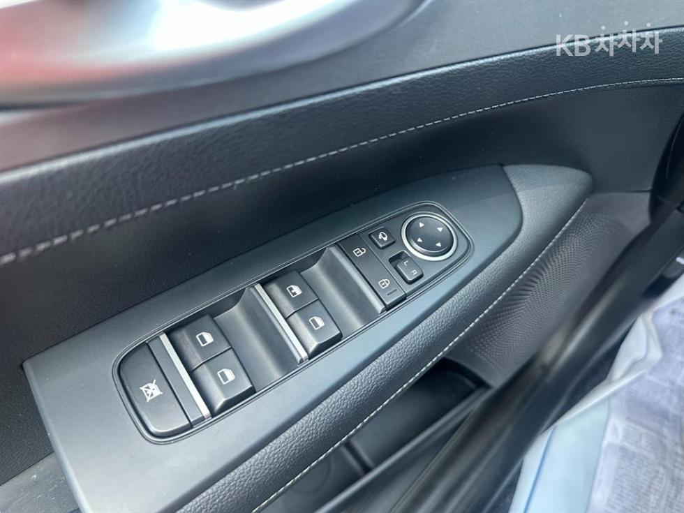 2019 - kia k3
