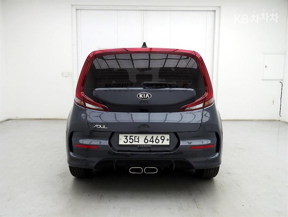 2019 - kia soul