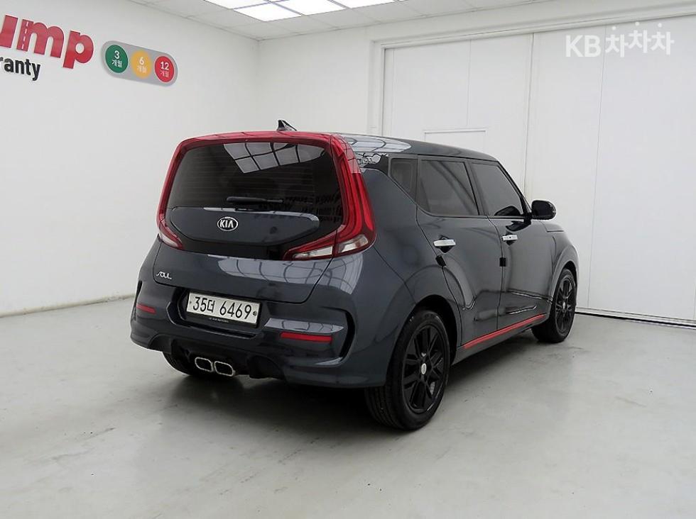 2019 - kia soul