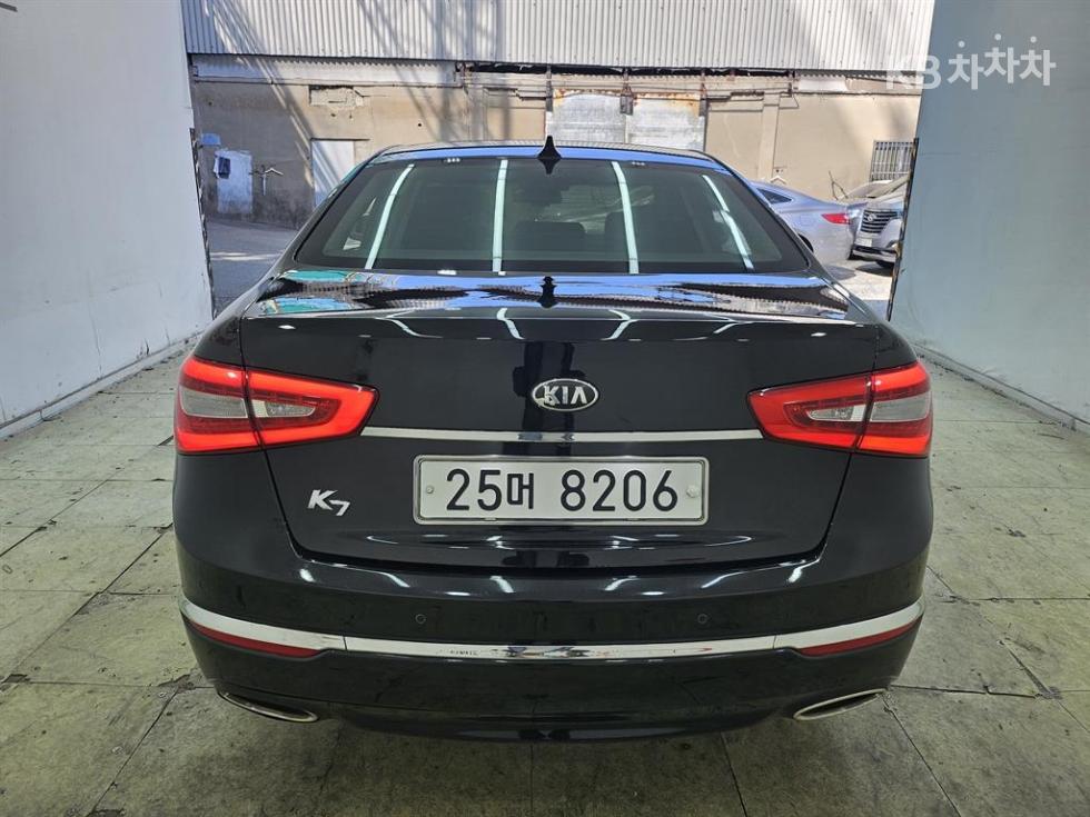 2013 - kia k7