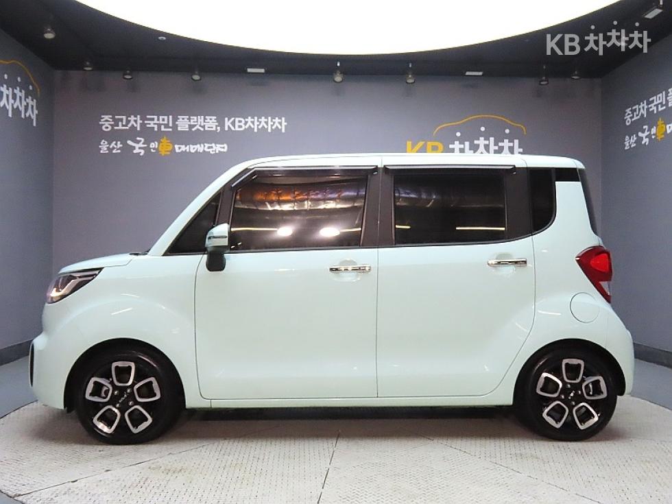 2022 - kia ray