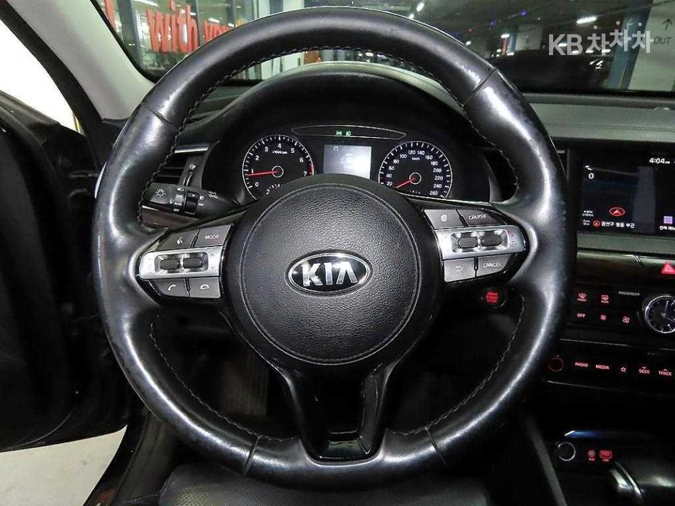2018 - kia k7