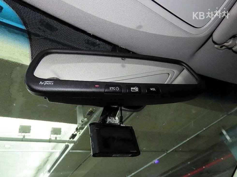 2018 - kia k7