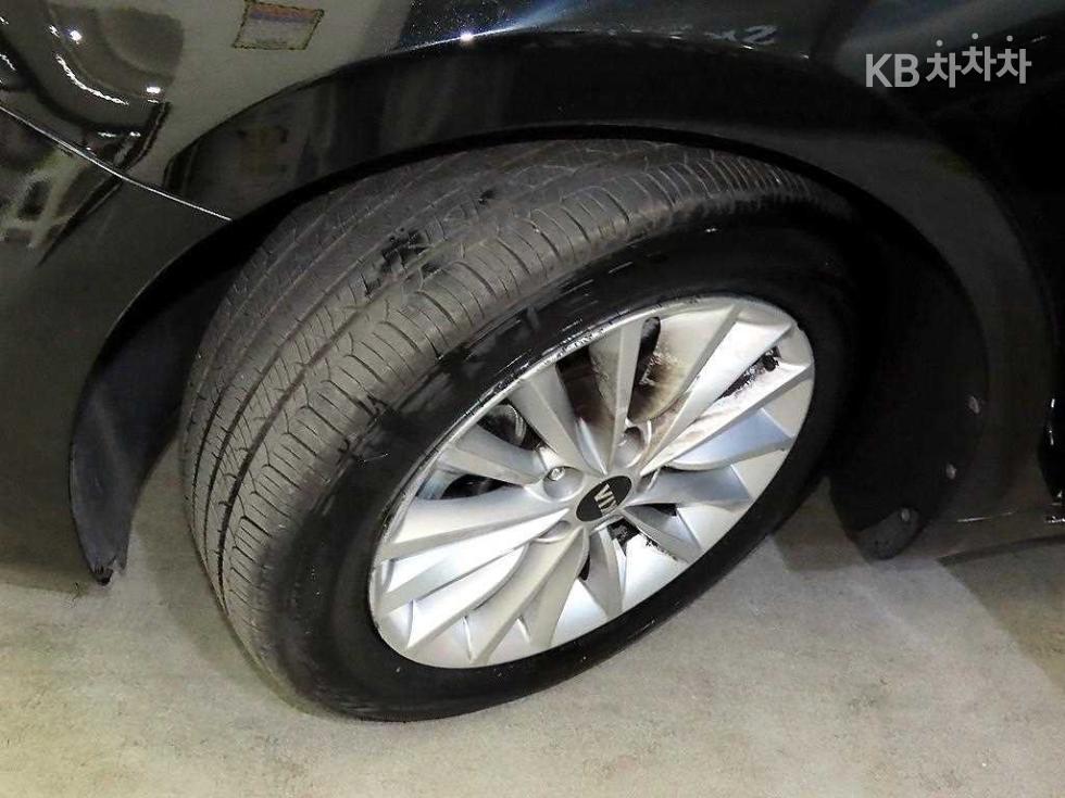 2018 - kia k7