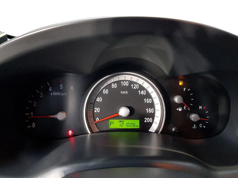 2008 - kia grand carnival